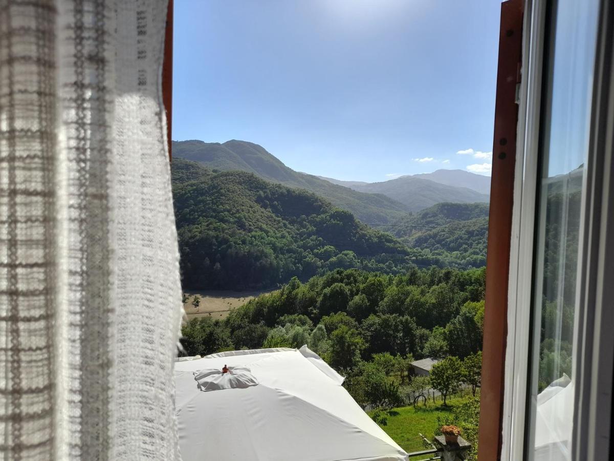 Вилла Agriturismo Merlotta Варезе-Лигуре Экстерьер фото